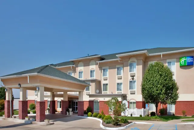 Photo 1 - Holiday Inn Express Boonville by IHG