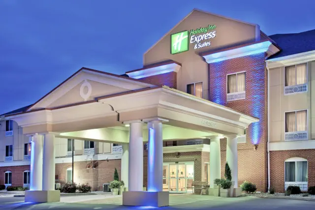 Photo 1 - Holiday Inn Express Hotel & Suites Urbana-Champaign-U of I Area by IHG