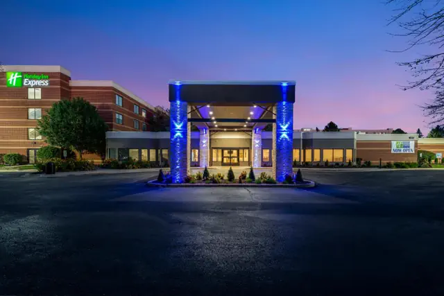 Photo 1 - Holiday Inn Express Naperville by IHG