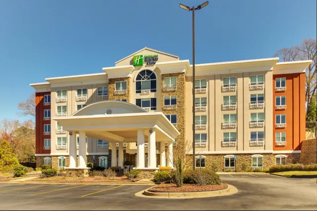 Photo 1 - Holiday Inn Express & Suites Columbus - Ft Benning Maingate by IHG