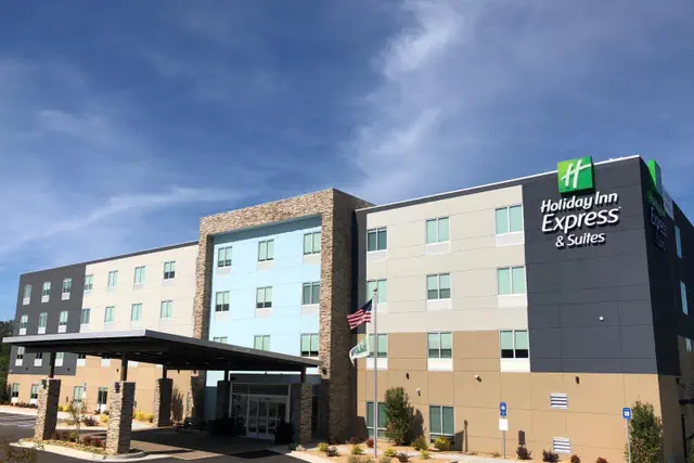 Photo 1 - Holiday Inn Express & Suites Macon North by IHG