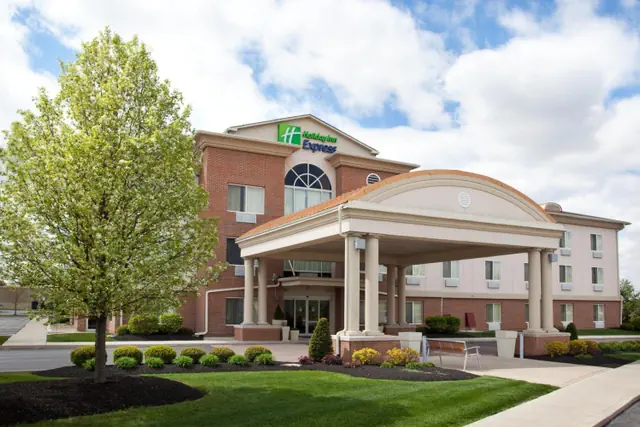 Photo 1 - Holiday Inn Express Hotel & Suites Marion by IHG