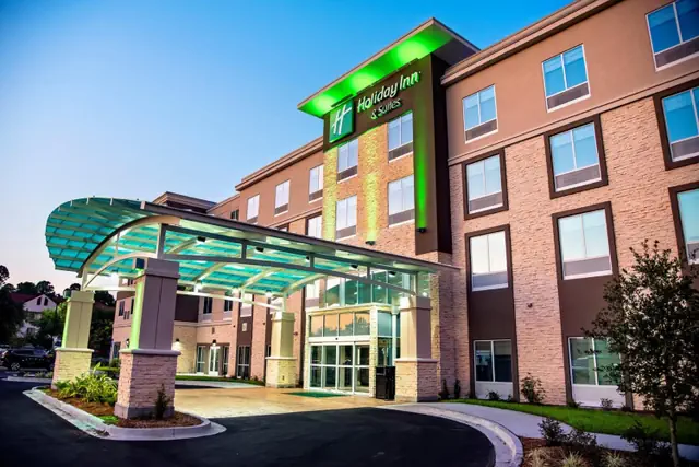 Photo 1 - Holiday Inn & Suites - Savannah Airport - Pooler by IHG