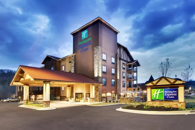 Photo 1 - Holiday Inn Express & Suites Helen by IHG