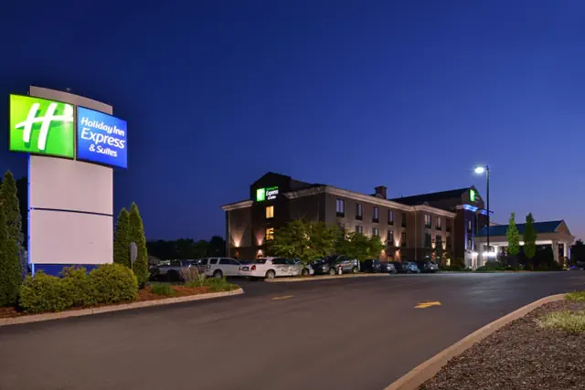 Photo 1 - Holiday Inn Express Hotel & Suites Athens by IHG