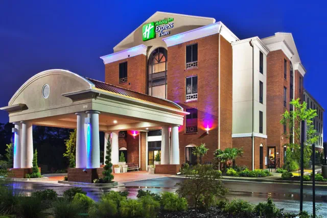 Photo 1 - Holiday Inn Express Hotel & Suites Atlanta-Cumming by IHG