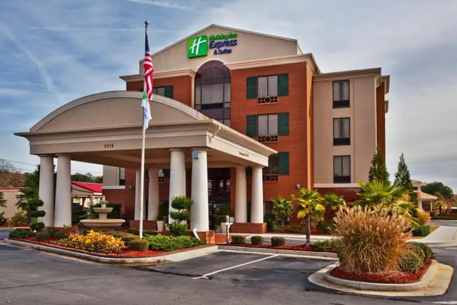 Photo 1 - Holiday Inn Express Hotel & Suites McDonough by IHG
