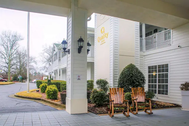 Photo 1 - Quality Inn Fayetteville Near Historic Downtown Square