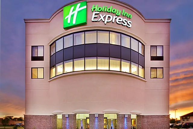 Photo 1 - Holiday Inn Express- Waterloo/Cedar Falls by IHG