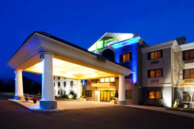 Photo 1 - Holiday Inn Express Syracuse Airport by IHG