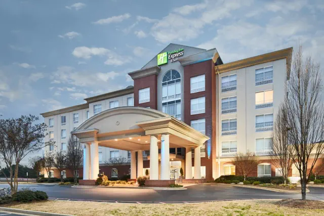 Photo 1 - Holiday Inn Express & Suites - Spartanburg-North by IHG