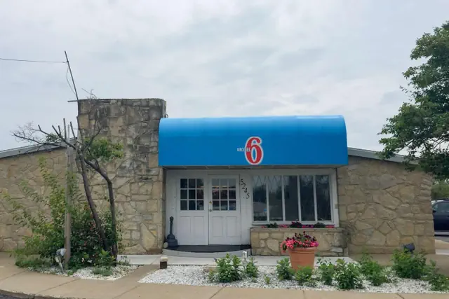 Photo 1 - Motel 6-Hamburg, NY