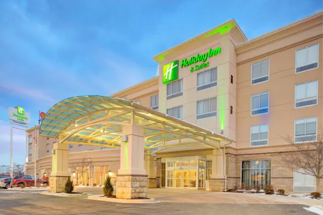 Photo 1 - Holiday Inn Hotel & Suites Lima by IHG