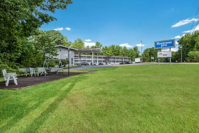 Photo 1 - Rodeway Inn Anderson North - Clemson