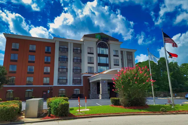 Photo 1 - Holiday Inn Express & Suites Wilson-Downtown by IHG