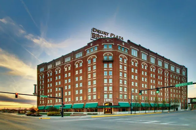 Photo 1 - Drury Plaza Hotel Broadview Wichita