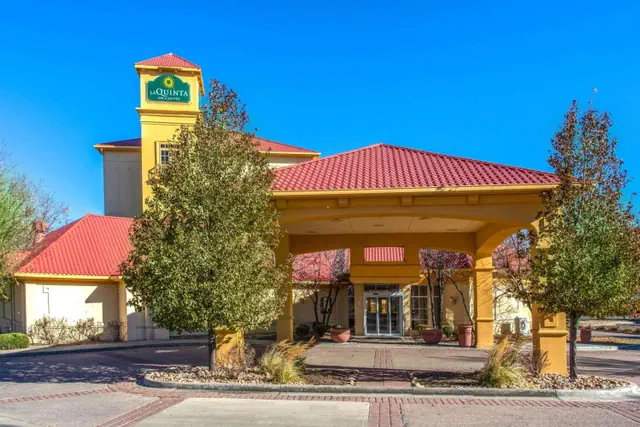 Photo 1 - La Quinta by Wyndham Denver Southwest Lakewood