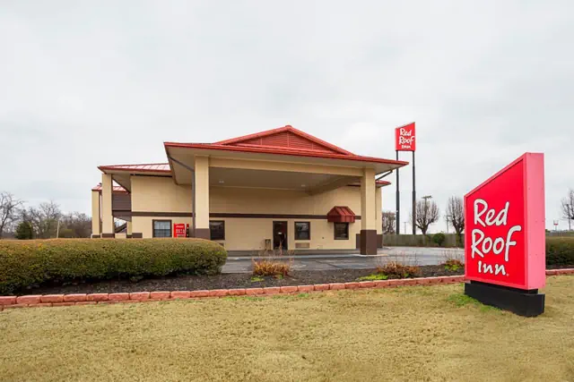 Photo 1 - Red Roof Inn West Memphis, AR
