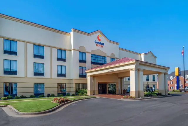 Photo 1 - Comfort Suites Woodstock - Atlanta North