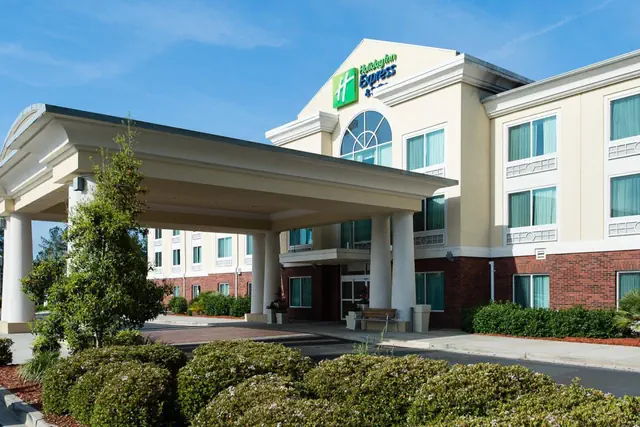Photo 1 - Holiday Inn Express & Suites Walterboro by IHG
