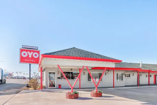Photo 1 - OYO Hotel Liberal, Kansas