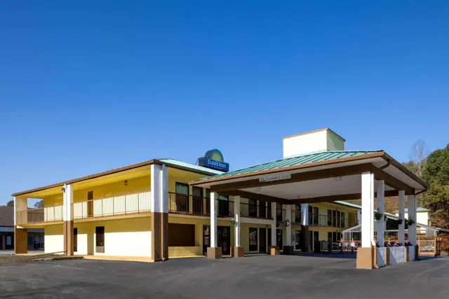 Photo 1 - Days Inn by Wyndham Murphy