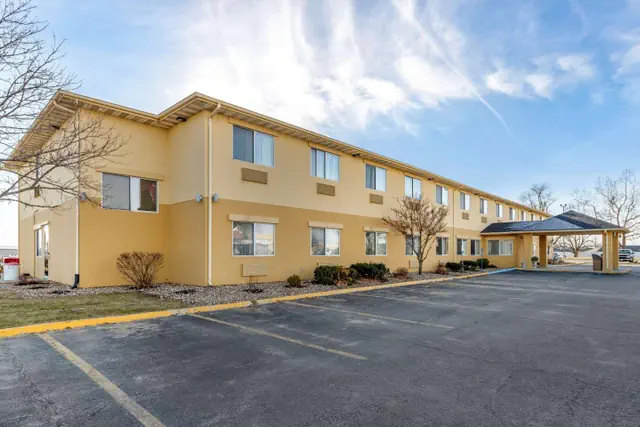 Photo 1 - Quality Inn Kirksville