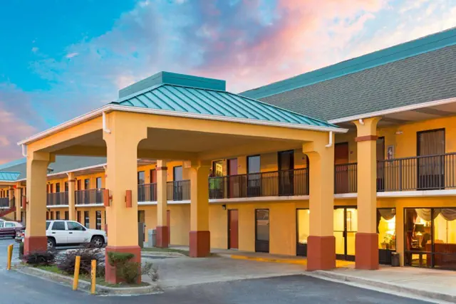 Photo 1 - Super 8 by Wyndham Orangeburg Near I-26