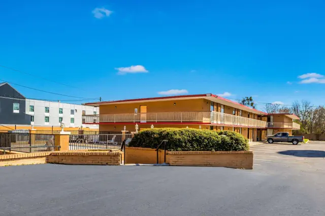 Photo 1 - Econo Lodge Inn & Suites Macon West
