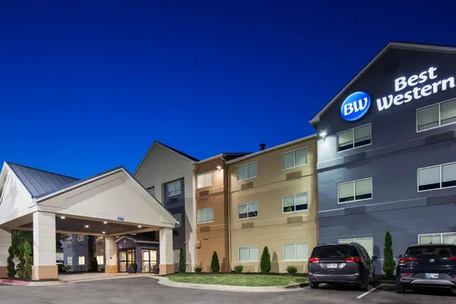Photo 1 - Best Western Independence Kansas City