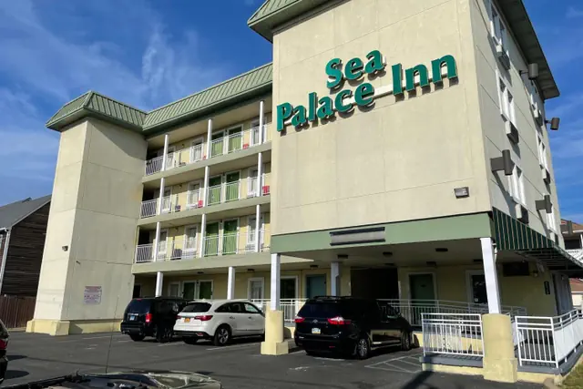 Photo 1 - Sea Palace Inn