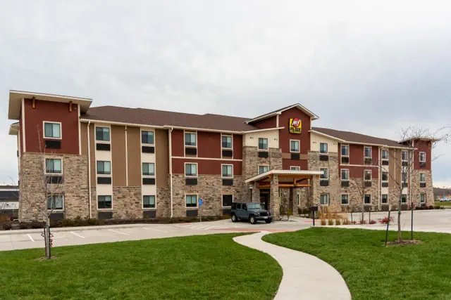 Photo 1 - My Place Hotel-Overland Park, KS