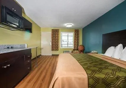Photo 1 - Royal Extended Stay Hotel