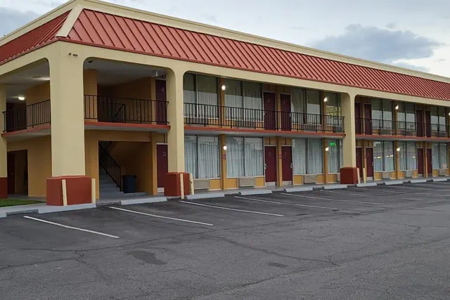 Photo 1 - Red Roof Inn Tifton