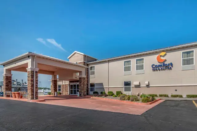 Photo 1 - Comfort Inn & Suites Junction City - near Fort Riley