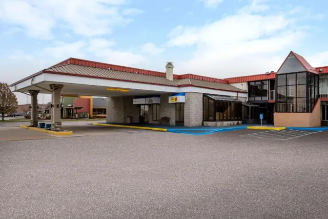 Photo 1 - Days Inn by Wyndham Perrysburg Toledo