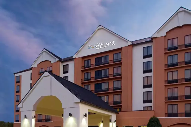 Photo 1 - Sonesta Select Atlanta Duluth