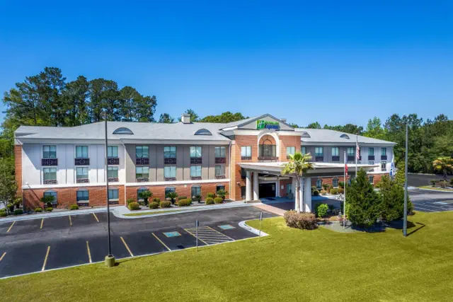 Photo 1 - Holiday Inn Express Hotel & Suites Hinesville by IHG