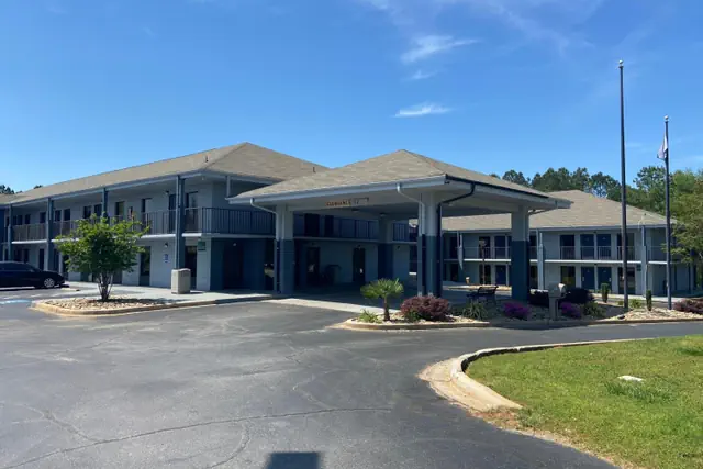 Photo 1 - Quality Inn Clinton - Laurens I-26
