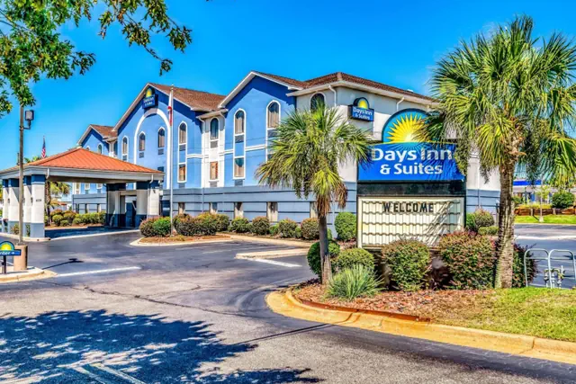 Photo 1 - Days Inn & Suites by Wyndham Prattville-Montgomery