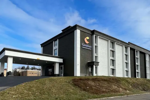 Photo 1 - Comfort Inn & Suites Johnson City - Binghamton
