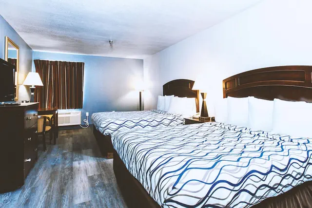 Photo 1 - Coratel Inn & Suites by Jasper Park City - Wichita North