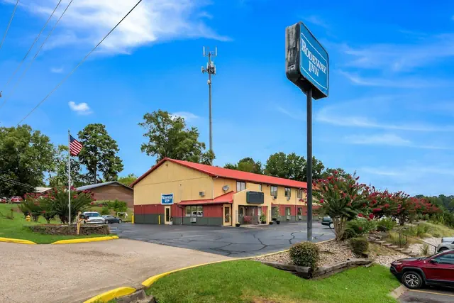 Photo 1 - Rodeway Inn Benton