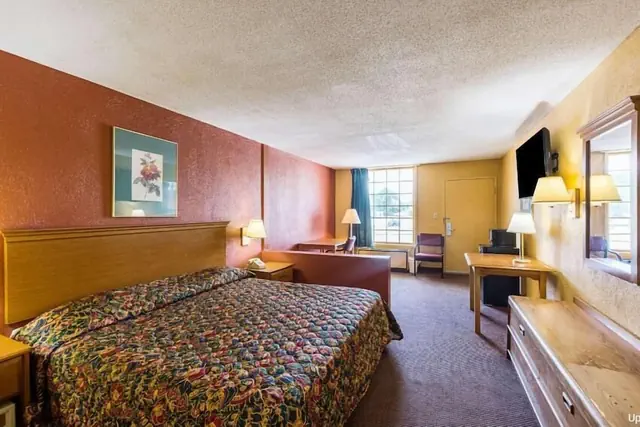 Photo 1 - Orangeburg Inn & Suites