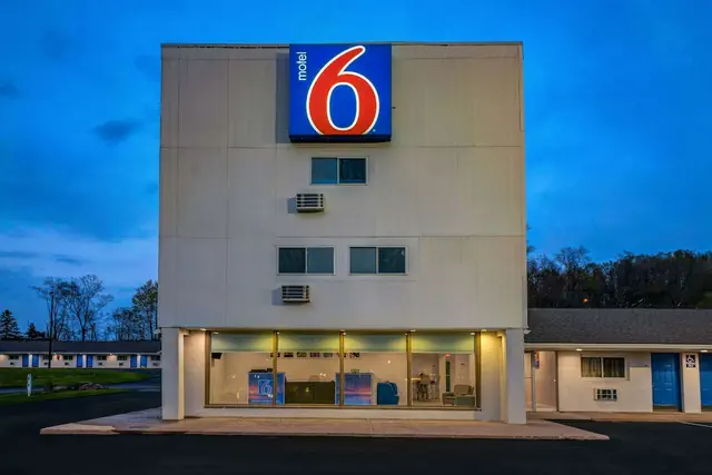 Photo 1 - Motel 6 Bellville, OH - Mid Ohio