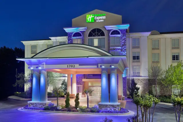 Photo 1 - Holiday Inn Express Hotel & Suites Phenix City - Columbus by IHG