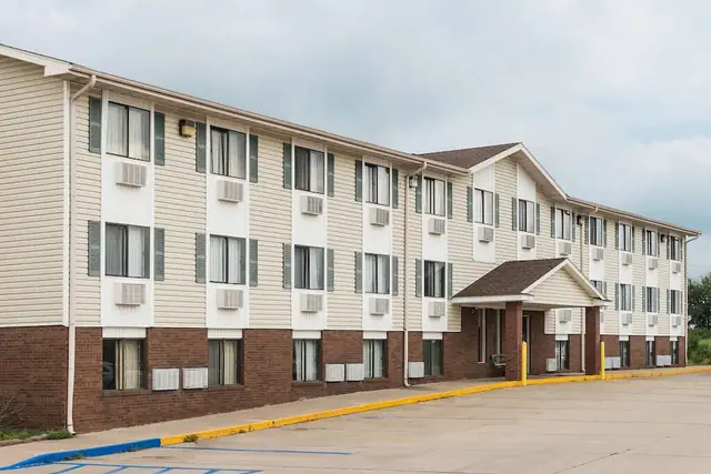 Photo 1 - Capital O Amerihost Inn and Suites Kingdom City Hwy 54 MO