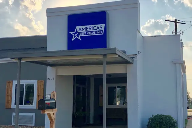 Photo 1 - Americas Best Value Inn Brinkley