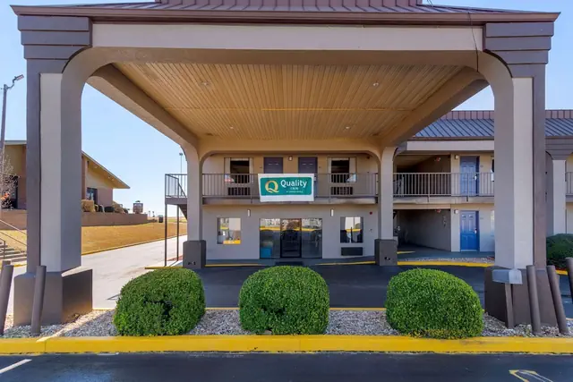 Photo 1 - Quality Inn Ashburn