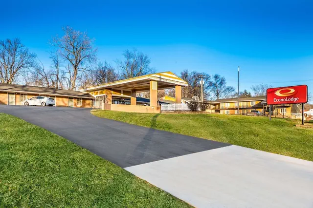 Photo 1 - Econo Lodge Oskaloosa